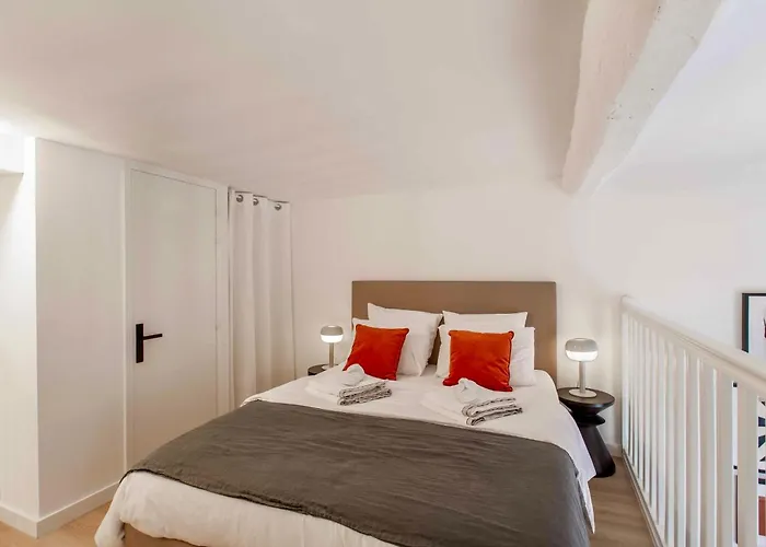 شقة Suede Promenade Duplex At 1 Min From The Sea 2 Bathrooms *