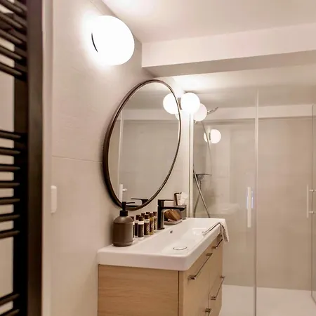 Suede Promenade Duplex At 1 Min From The Sea 2 Bathrooms Apartment Nice