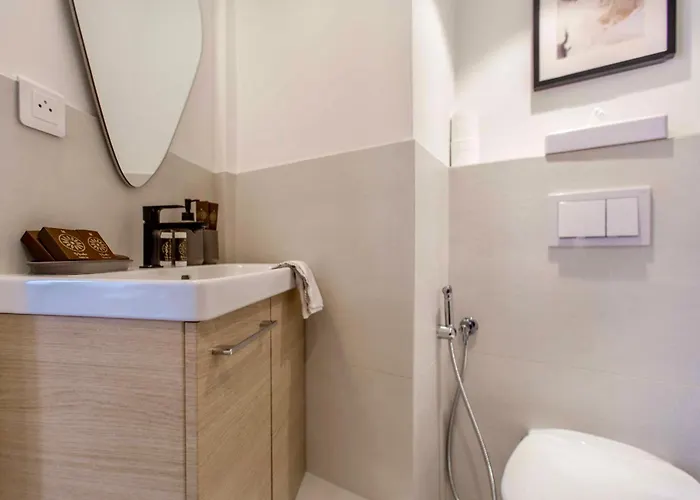 Suede Promenade Duplex At 1 Min From The Sea 2 Bathrooms 아파트 *