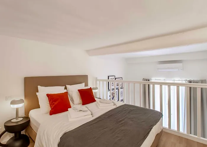 Suede Promenade Duplex At 1 Min From The Sea 2 Bathrooms 아파트 *