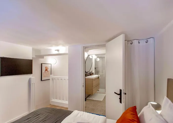 아파트 Suede Promenade Duplex At 1 Min From The Sea 2 Bathrooms *