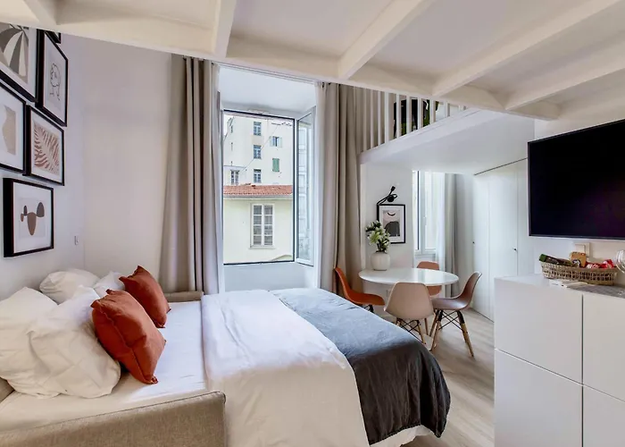 아파트 Suede Promenade Duplex At 1 Min From The Sea 2 Bathrooms 니스